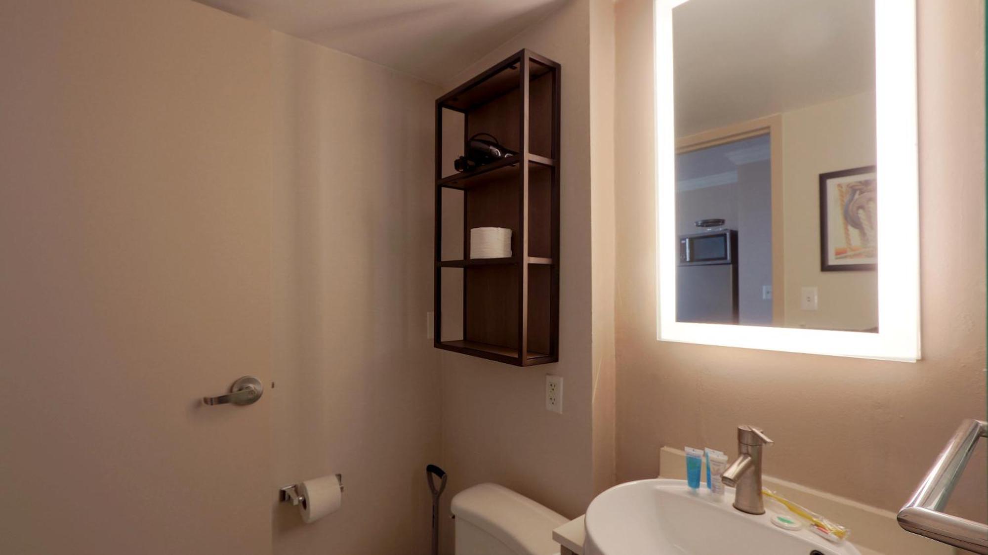 Convention Center Executive Properties Free Indoor Parking Baltimore Bagian luar foto